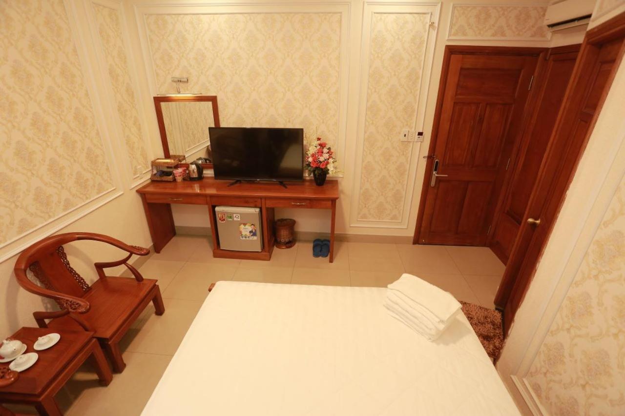 Thanh Tai Hotel 1 Хошимин Экстерьер фото