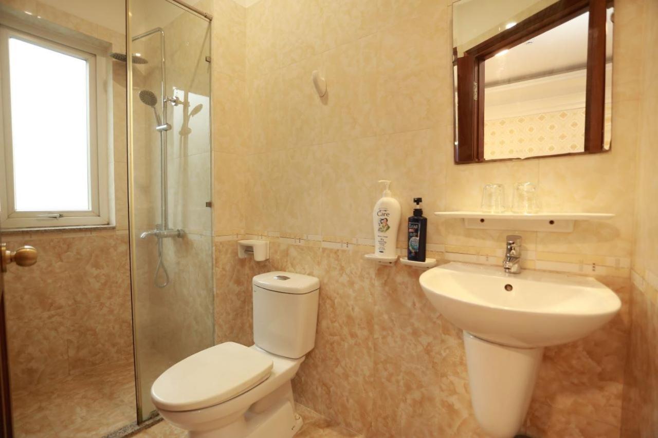 Thanh Tai Hotel 1 Хошимин Экстерьер фото