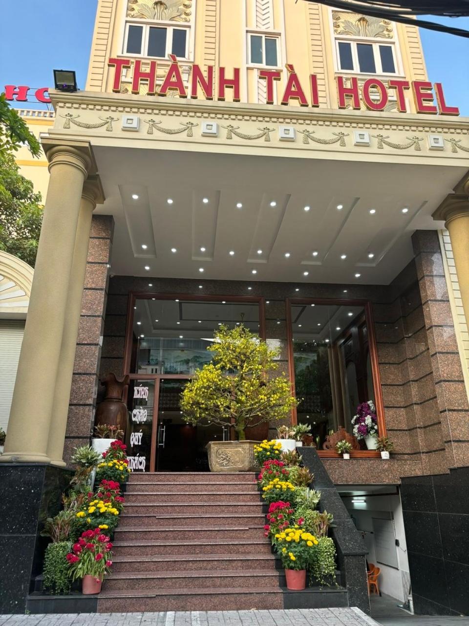 Thanh Tai Hotel 1 Хошимин Экстерьер фото